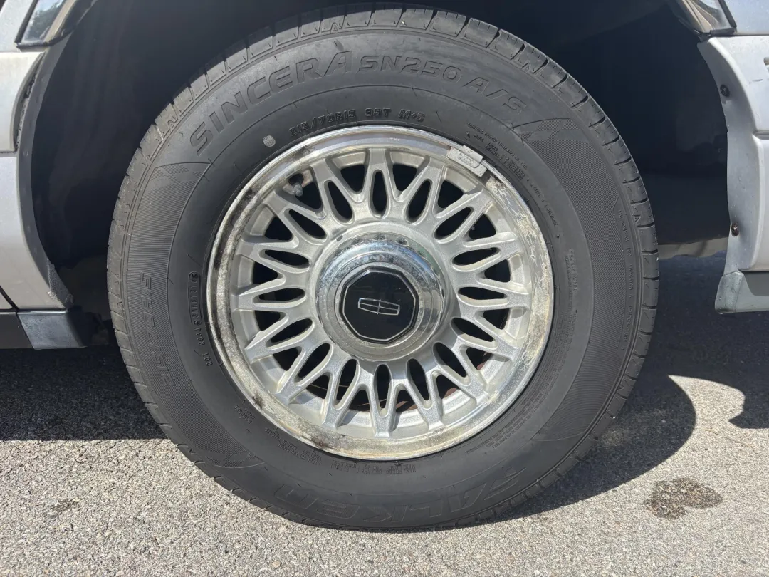 1997 Lincoln TOWN CAR - 1LNLM81W0VY728974 - Image #31
