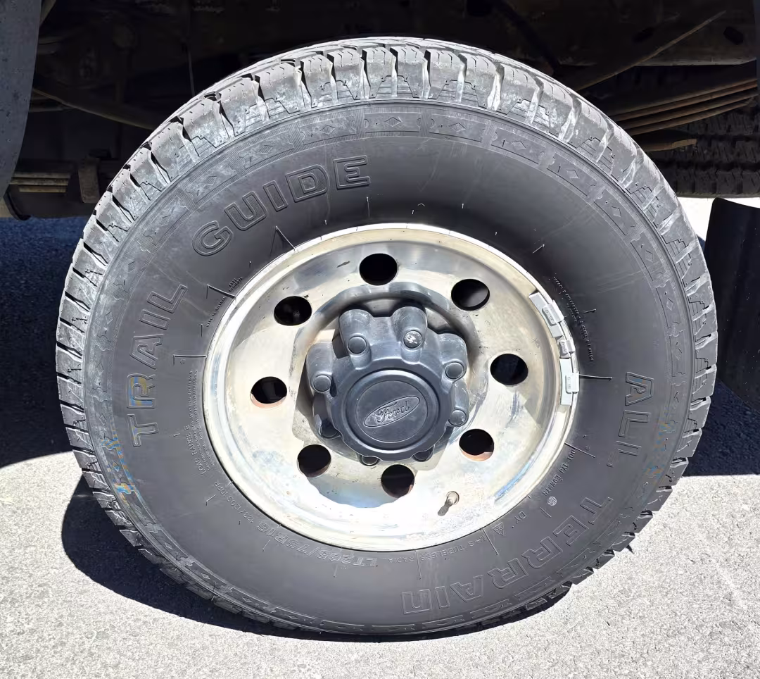 1999 Ford F-250 SD - 1FTNX21S9XEA99654 - Image #12