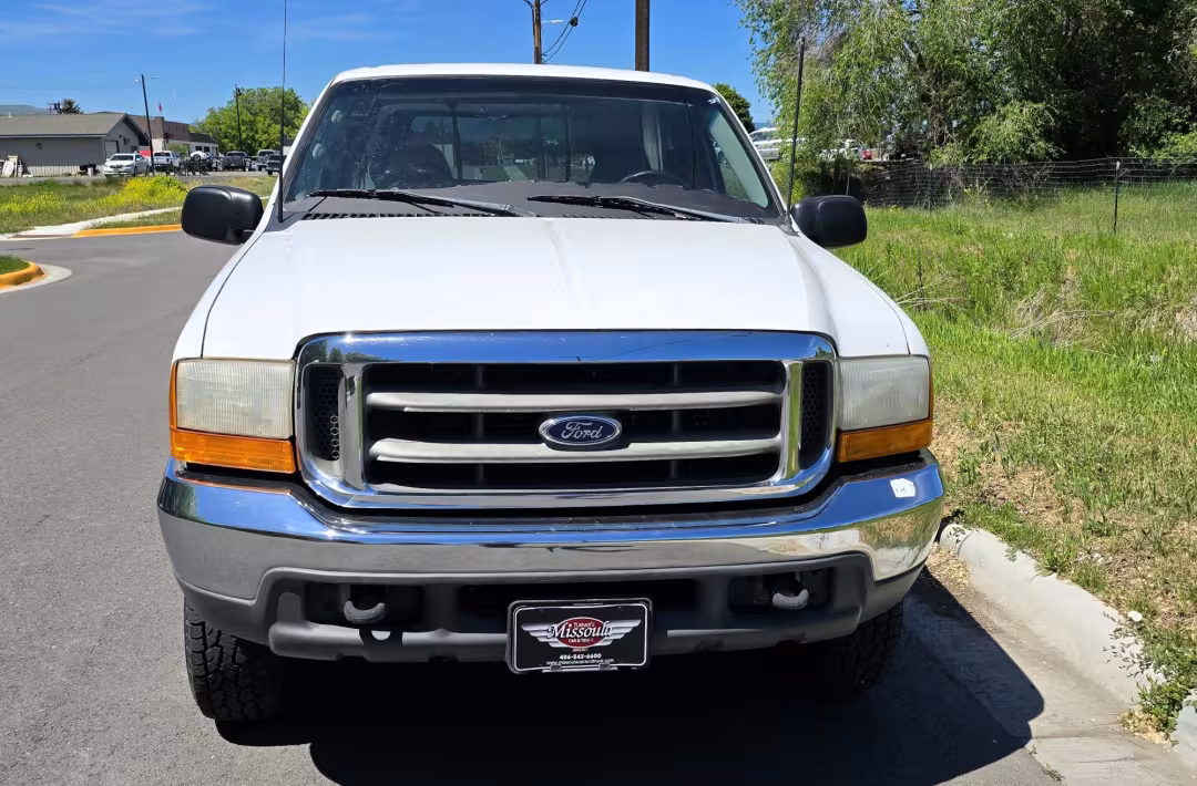 1999 Ford F-250 SD - 1FTNX21S9XEA99654 - Image #4