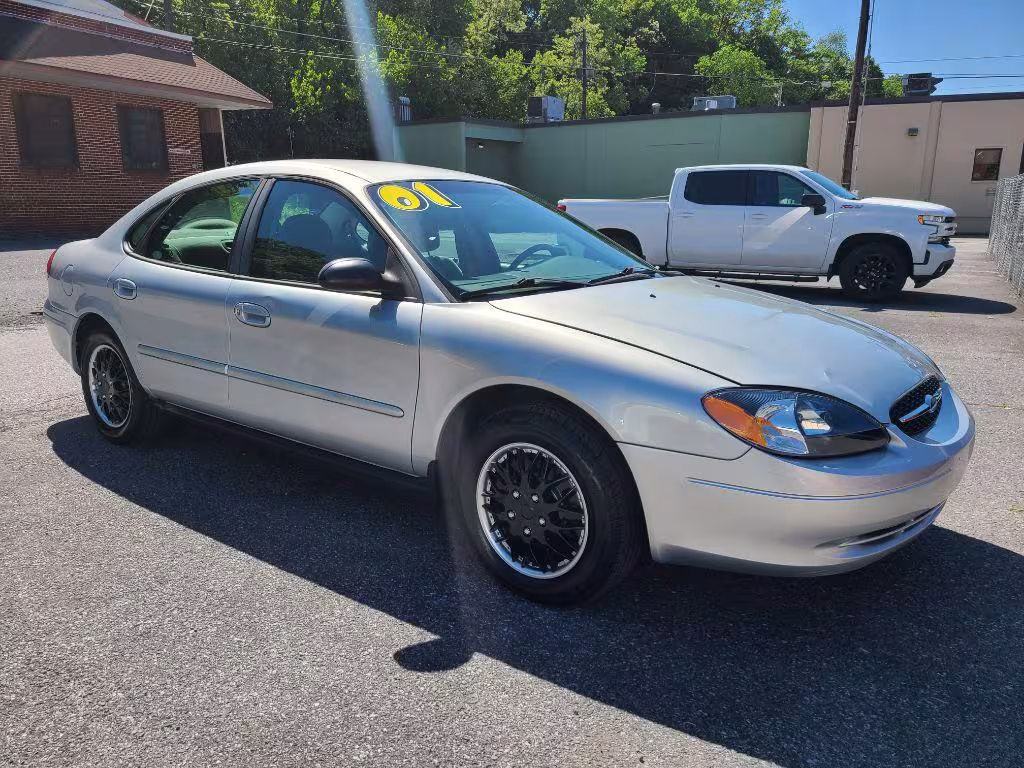 2001 Ford Taurus - 1FAFP52U61A167158 - Image #6
