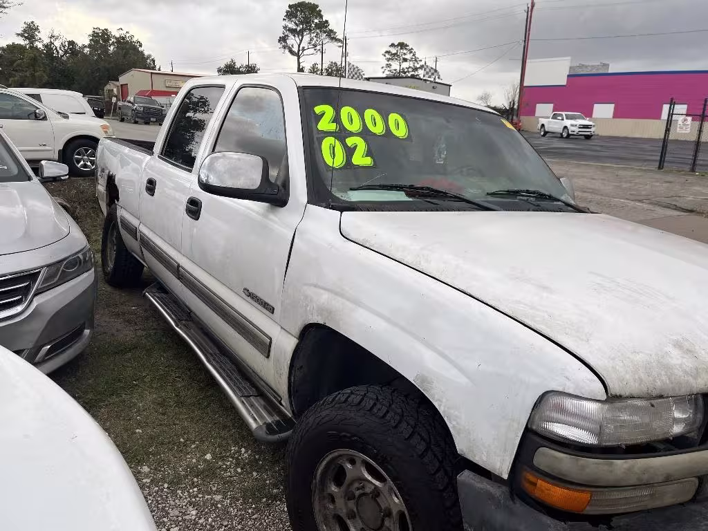 2002 Chevrolet Silverado 1500 - 1GCGK13U92F235168 - Image #5