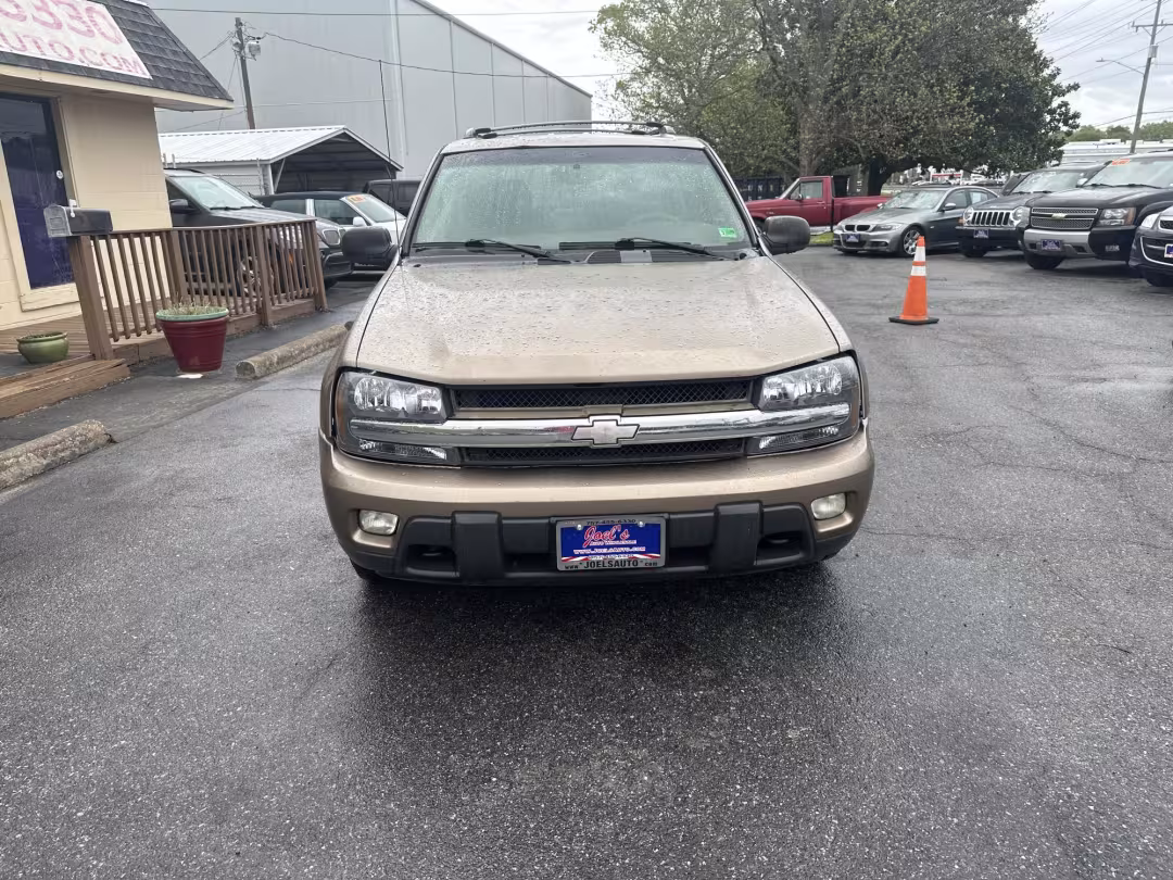 2002 Chevrolet TrailBlazer - 1GNDT13S022390365 - Image #5