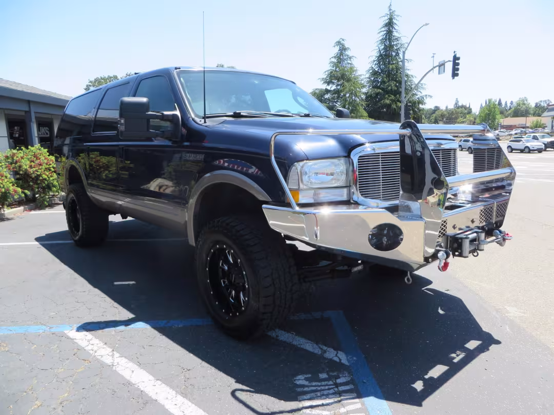 2003 Ford Excursion - 1FMSU45PX3ED70773 - Image #3
