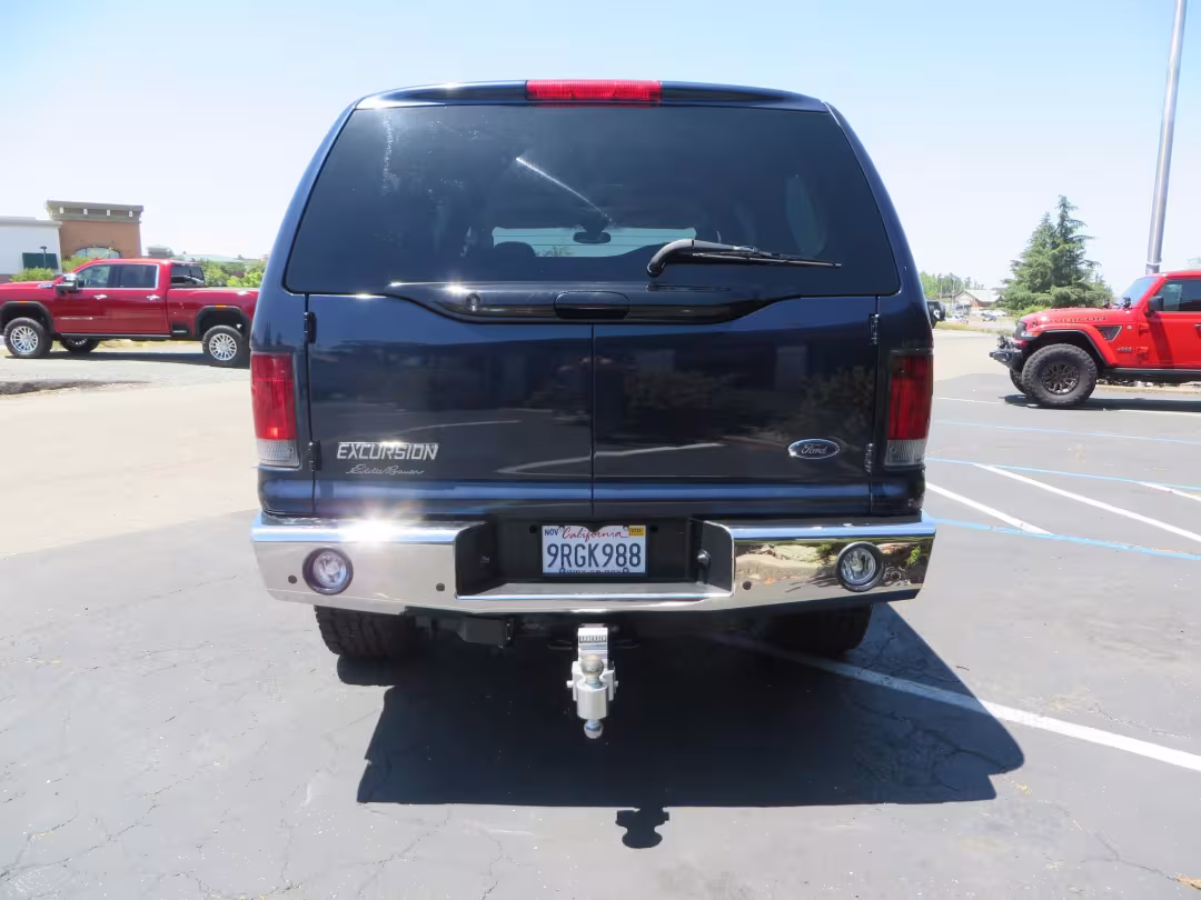 2003 Ford Excursion - 1FMSU45PX3ED70773 - Image #6