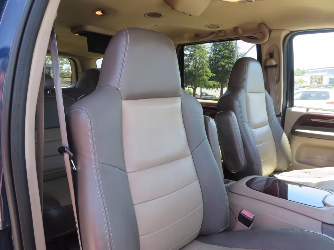 2003 Ford Excursion - 1FMSU45PX3ED70773 - Image #63