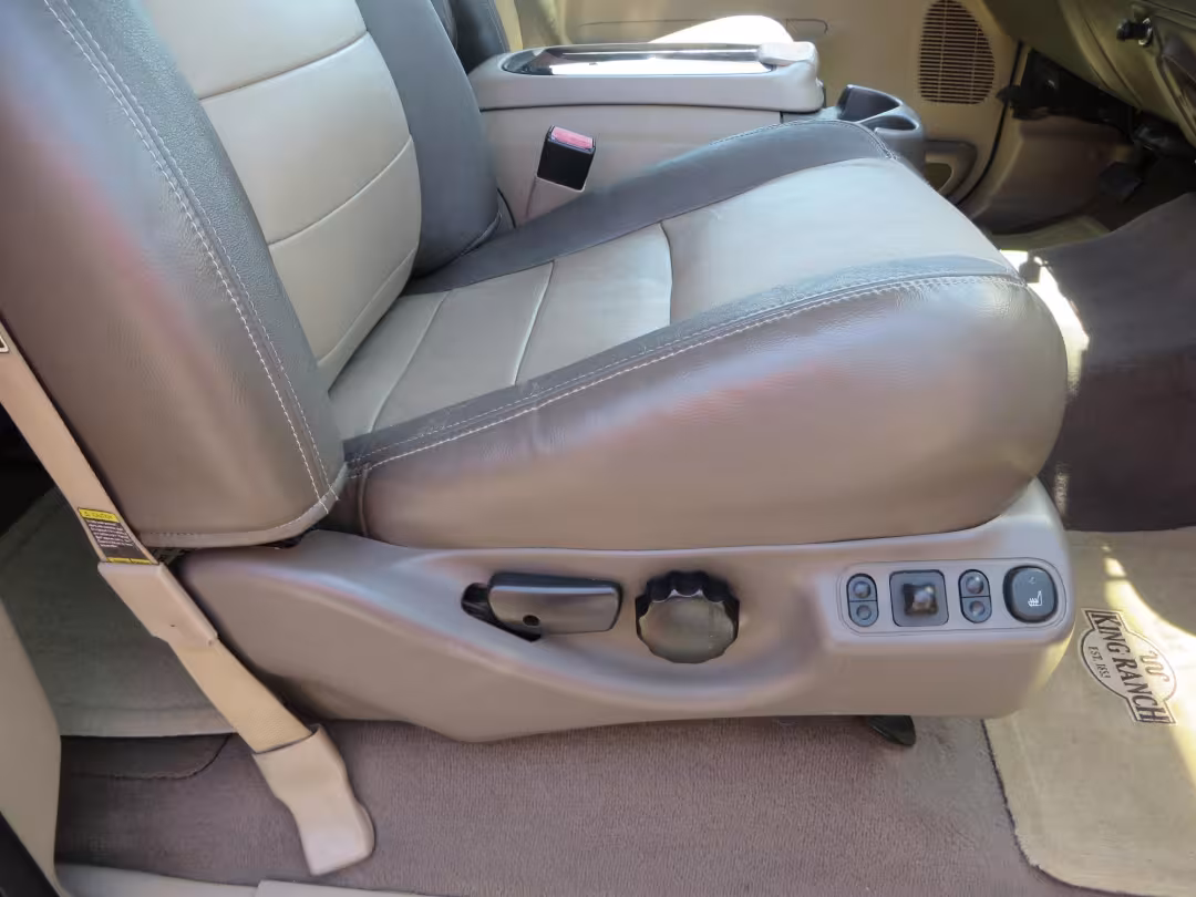 2003 Ford Excursion - 1FMSU45PX3ED70773 - Image #64