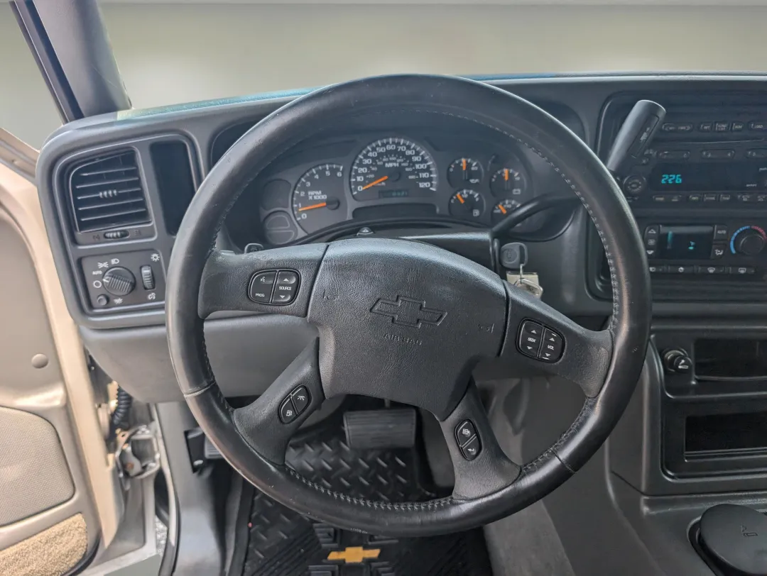 2004 Chevrolet Avalanche - 3GNEC12T54G312494 - Image #16
