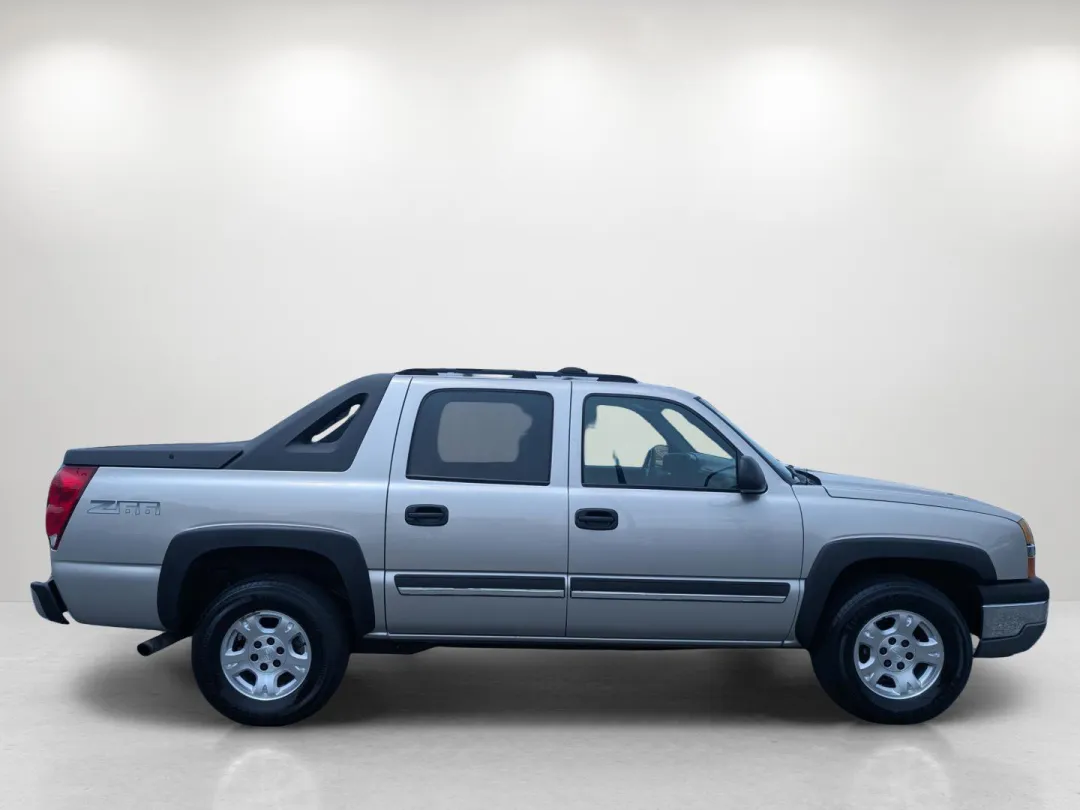 2004 Chevrolet Avalanche - 3GNEC12T54G312494 - Image #4