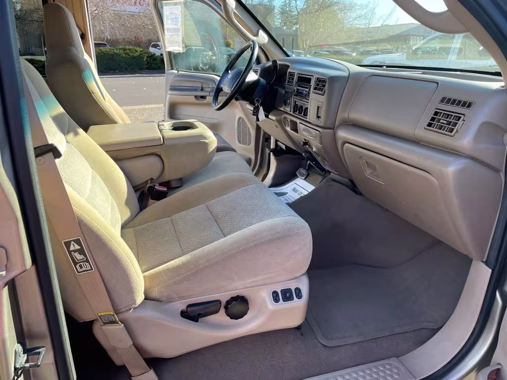 2004 Ford F-250 SD - 1FTNW21P04EA07115 - Image #13
