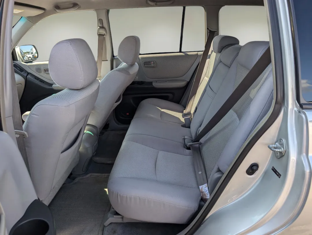 2004 Toyota Highlander - JTEGP21A740017540 - Image #11