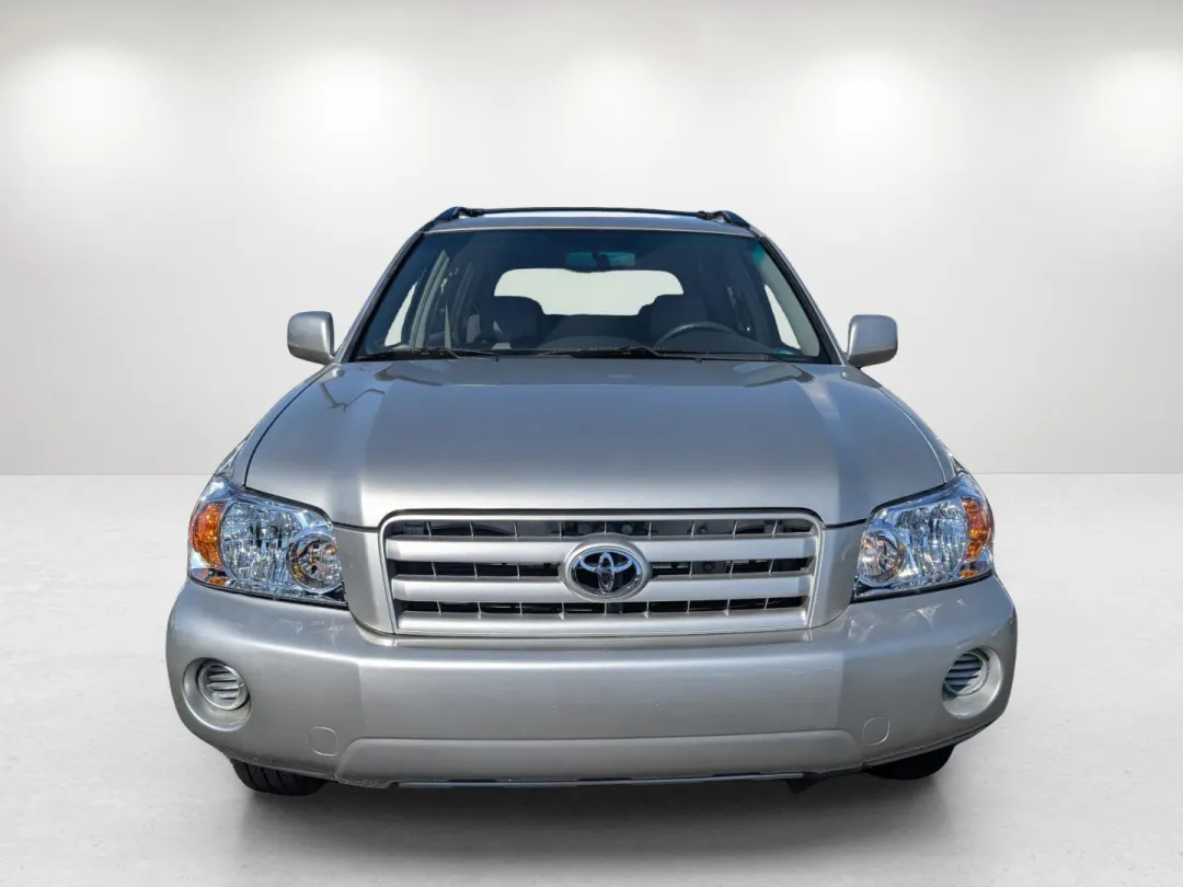 2004 Toyota Highlander - JTEGP21A740017540 - Image #2