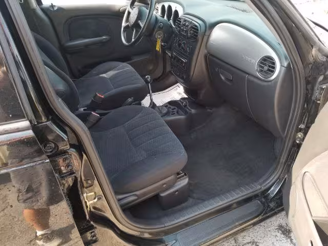 2005 Chrysler PT Cruiser - 3C4FY48B55T616352 - Image #10