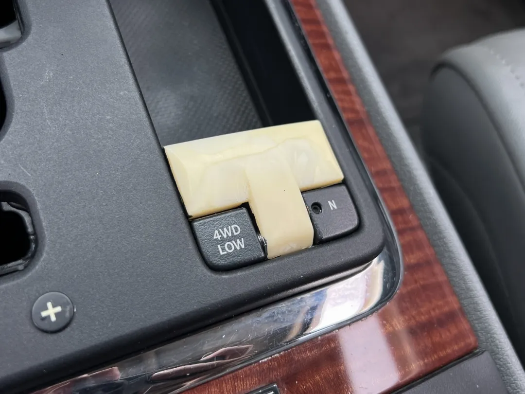 2005 Jeep Grand Cherokee - 1J4HR58275C719547 - Image #3