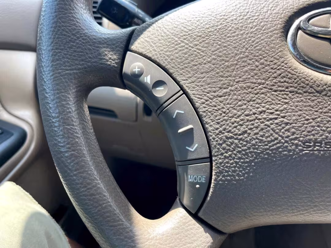2006 Toyota Camry - 4T1BF32K66U624910 - Image #20