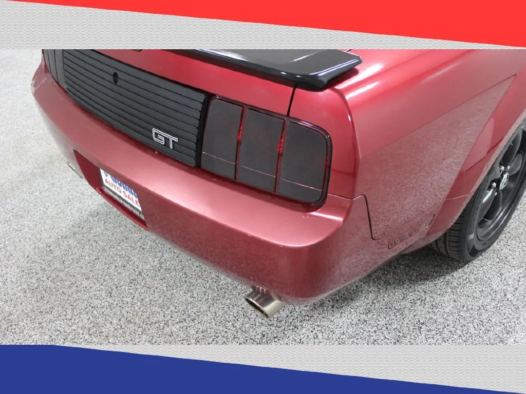 2007 Ford Mustang - 1ZVHT80N075324421 - Image #32