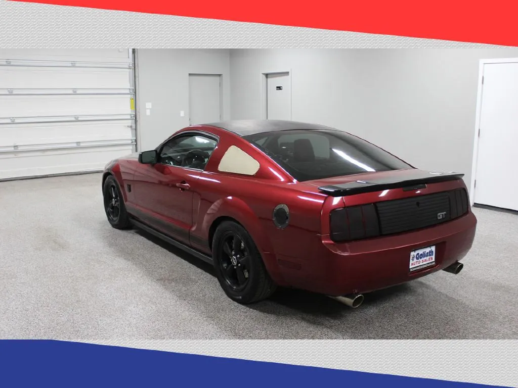 2007 Ford Mustang - 1ZVHT80N075324421 - Image #4