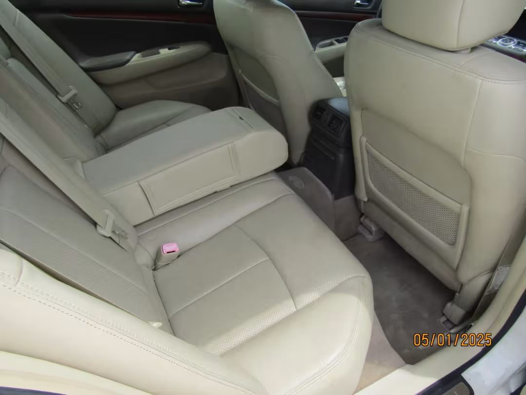 2007 Infiniti G35 - JNKBV61E07M701498 - Image #8