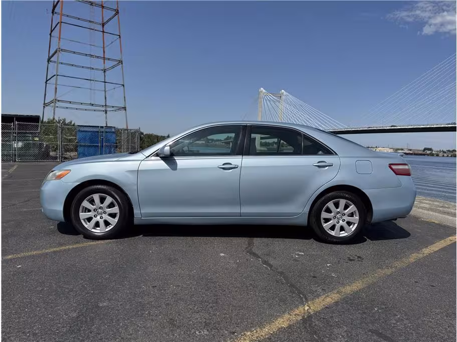 2007 Toyota Camry - 4T1BK46K17U511301 - Image #2