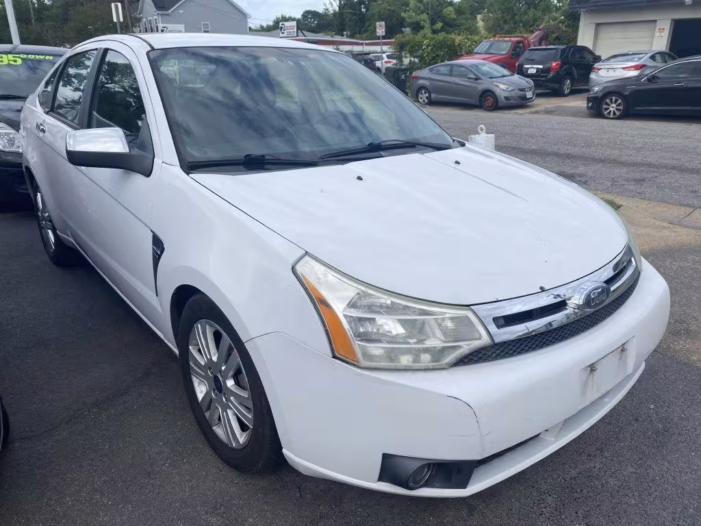 2008 Ford Focus - 1FAHP35N28W284718 - Image #1