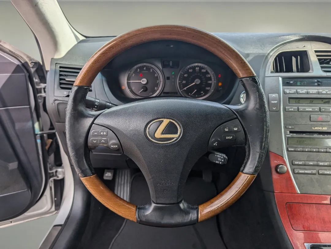 2008 Lexus ES 350 - JTHBJ46G582265299 - Image #17