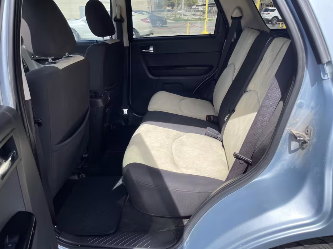 2008 Mazda Tribute - 4F2CZ02Z38KM03467 - Image #10