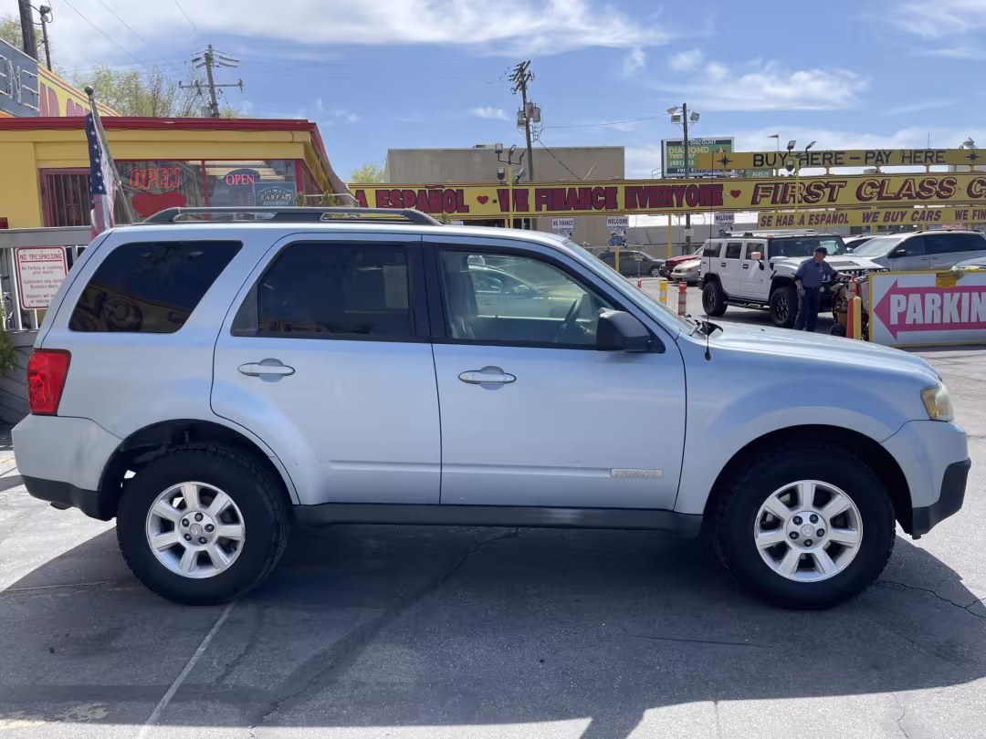 2008 Mazda Tribute - 4F2CZ02Z38KM03467 - Image #4