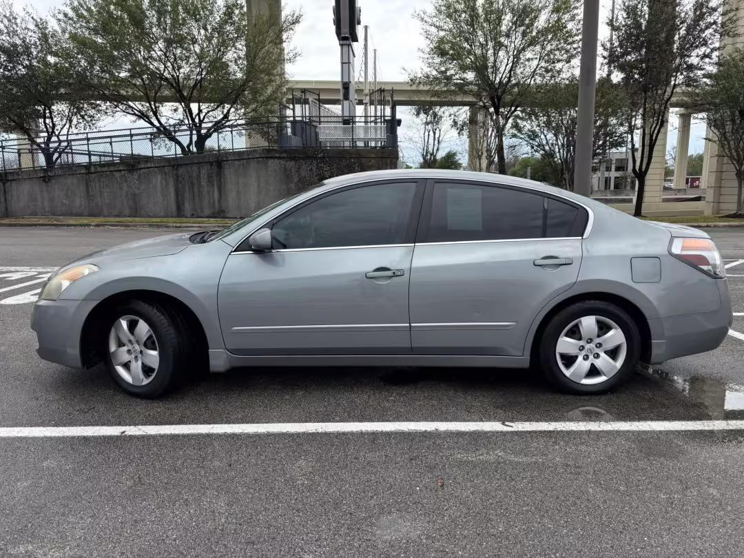 2008 Nissan Altima - 1N4AL21E78N476056 - Image #2