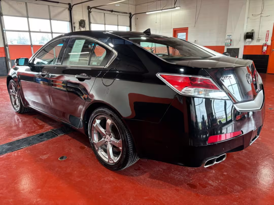 2009 Acura TL - 19UUA96239A005066 - Image #10