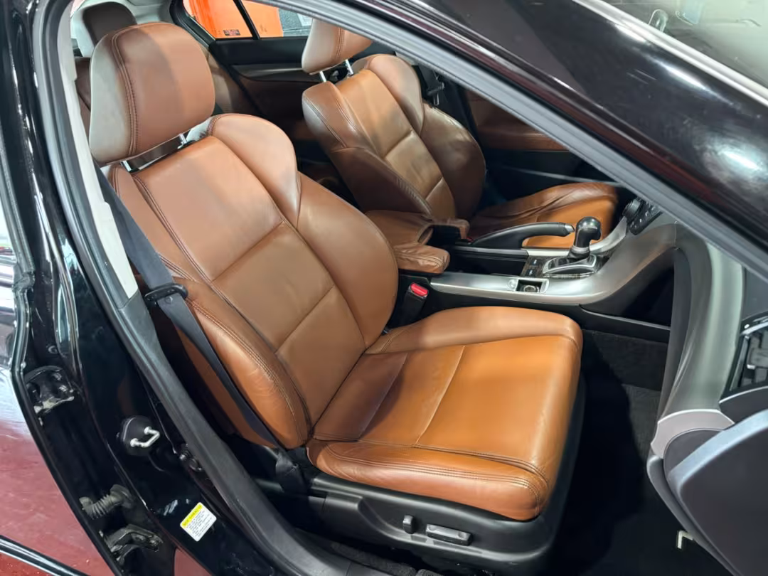 2009 Acura TL - 19UUA96239A005066 - Image #18