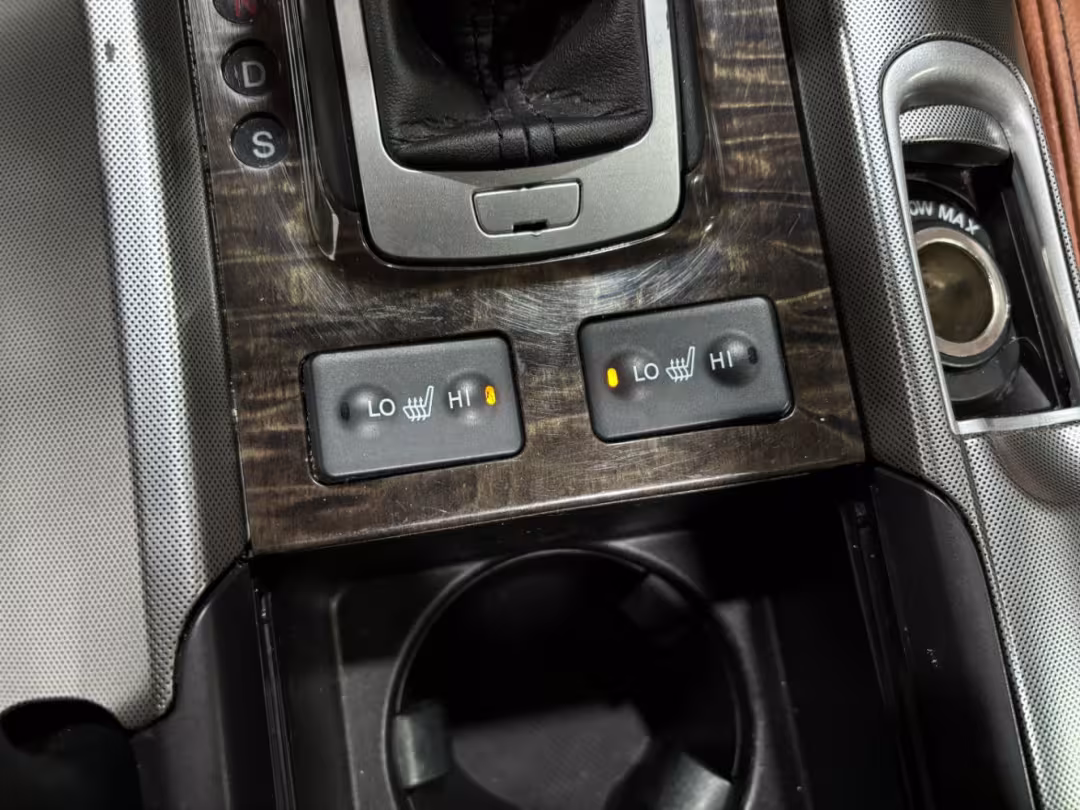 2009 Acura TL - 19UUA96239A005066 - Image #23