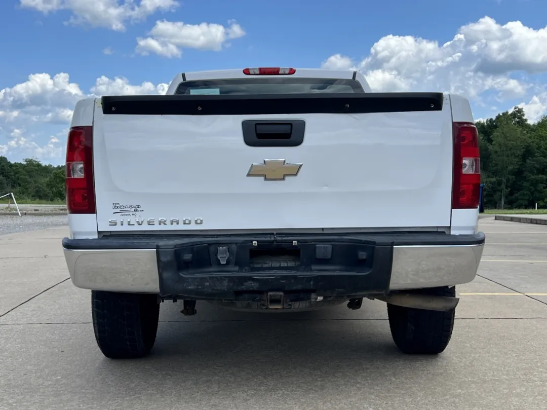 2009 Chevrolet Silverado 1500 - 1GCEC14X49Z194485 - Image #8