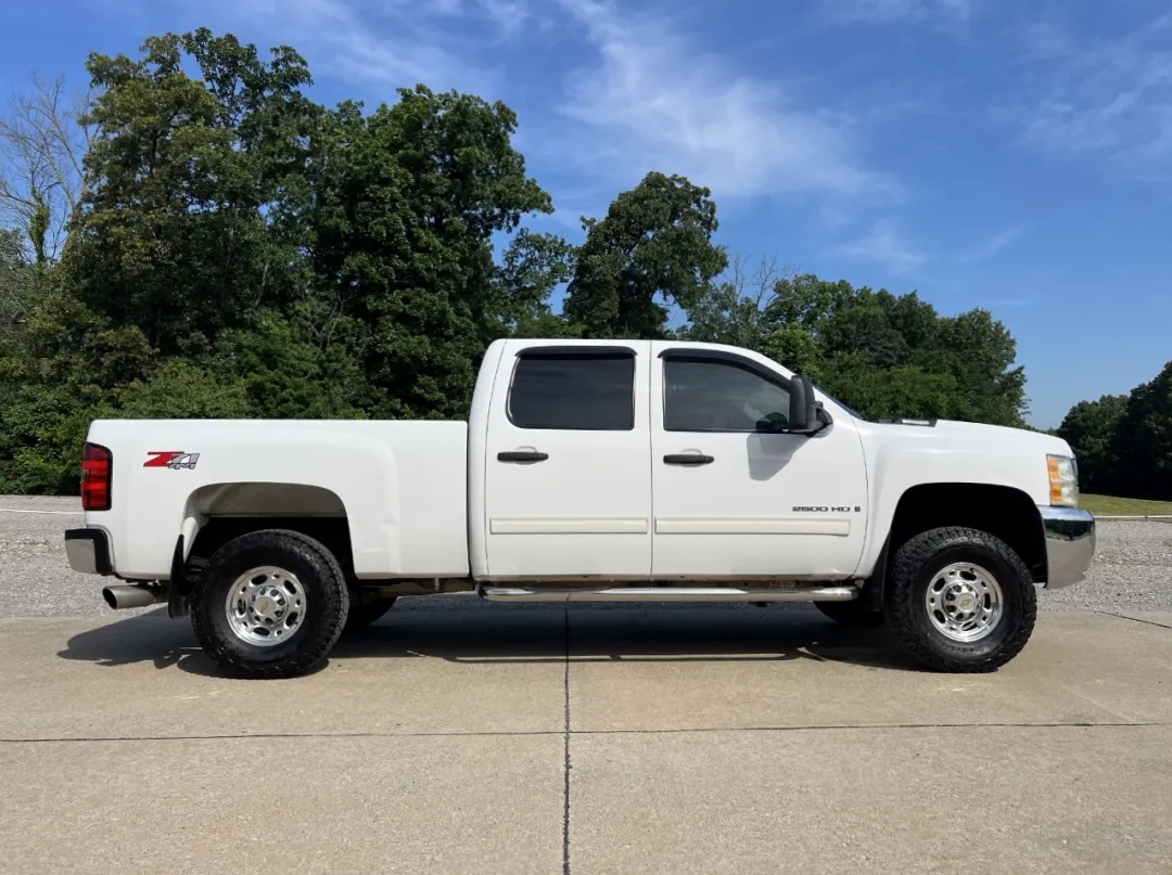 2009 Chevrolet Silverado 2500HD - 1GCHK536X9F127441 - Image #8