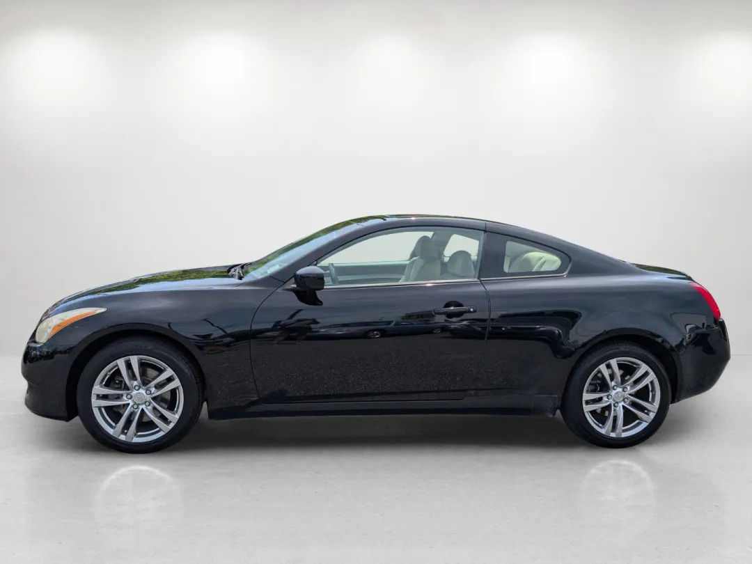 2009 Infiniti G37 Coupe - JNKCV64F19M651528 - Image #4