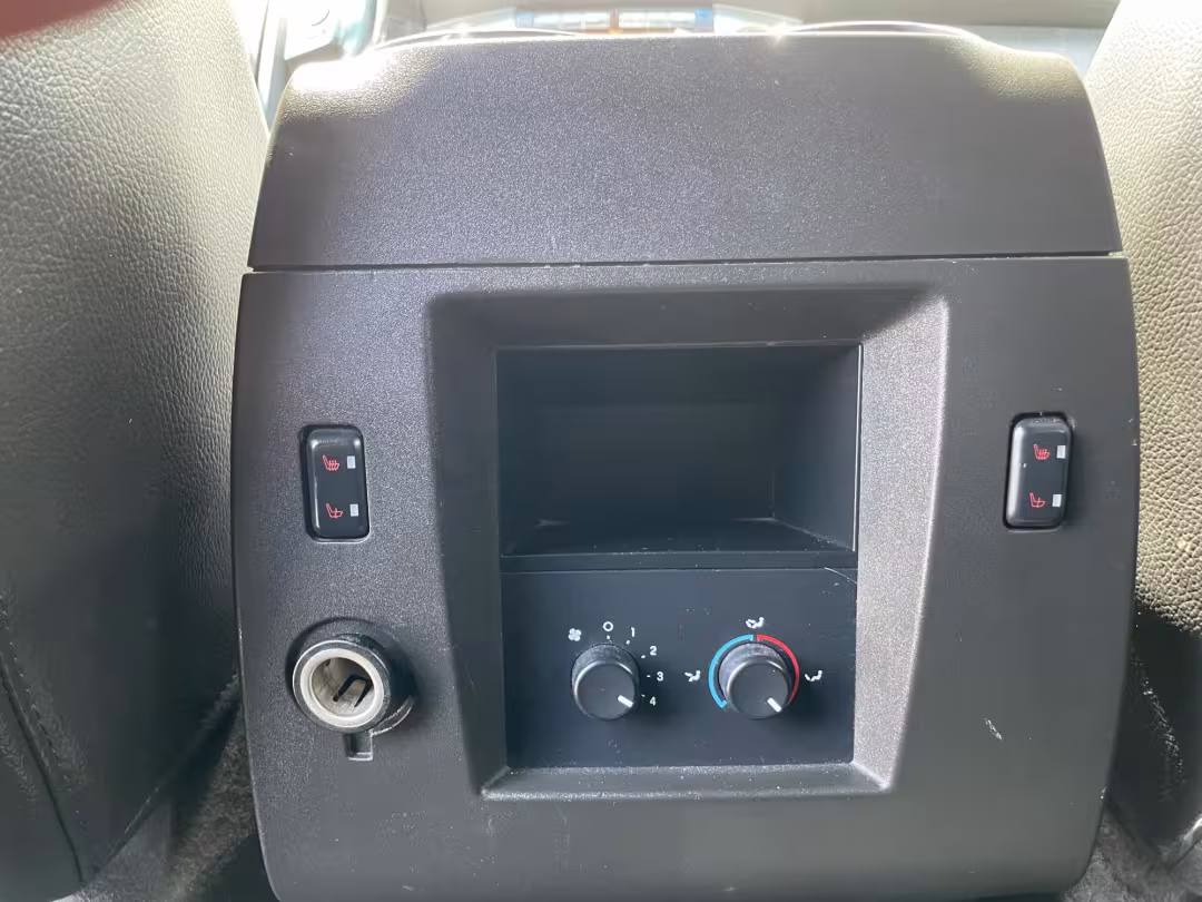 2010 Ford Expedition - 1FMJK2A51AEB08146 - Image #13
