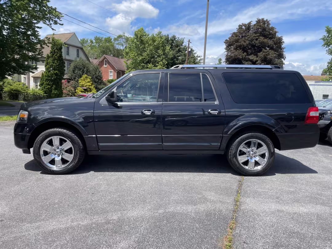 2010 Ford Expedition - 1FMJK2A51AEB08146 - Image #4