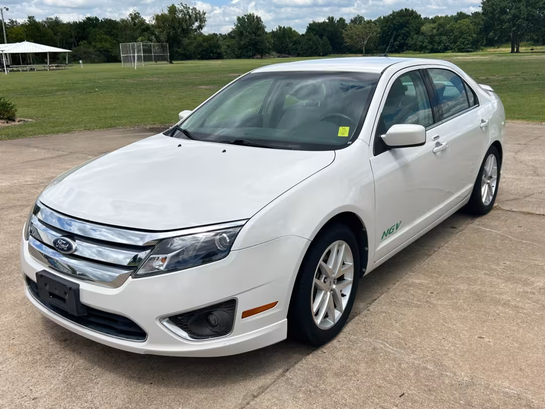 2010 Ford Fusion - 3FAHP0JA5AR378747 - Image #30