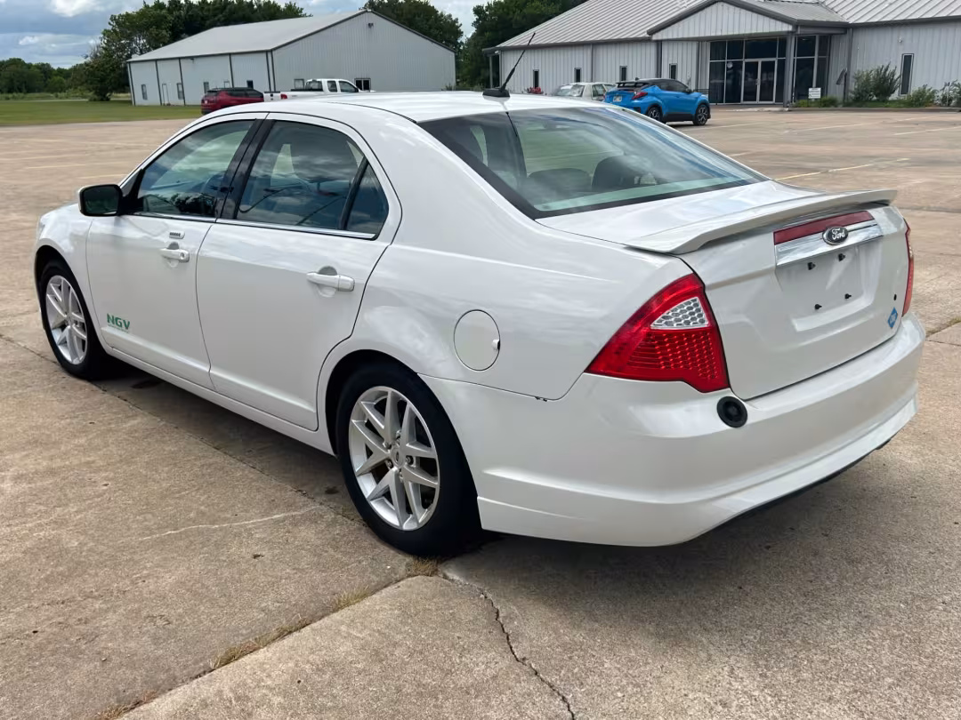 2010 Ford Fusion - 3FAHP0JA5AR378747 - Image #6