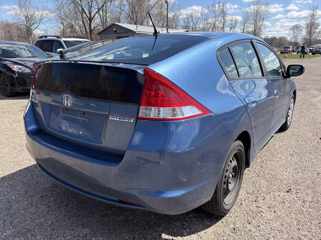 2010 Honda Insight - JHMZE2H58AS039699 - Image #4