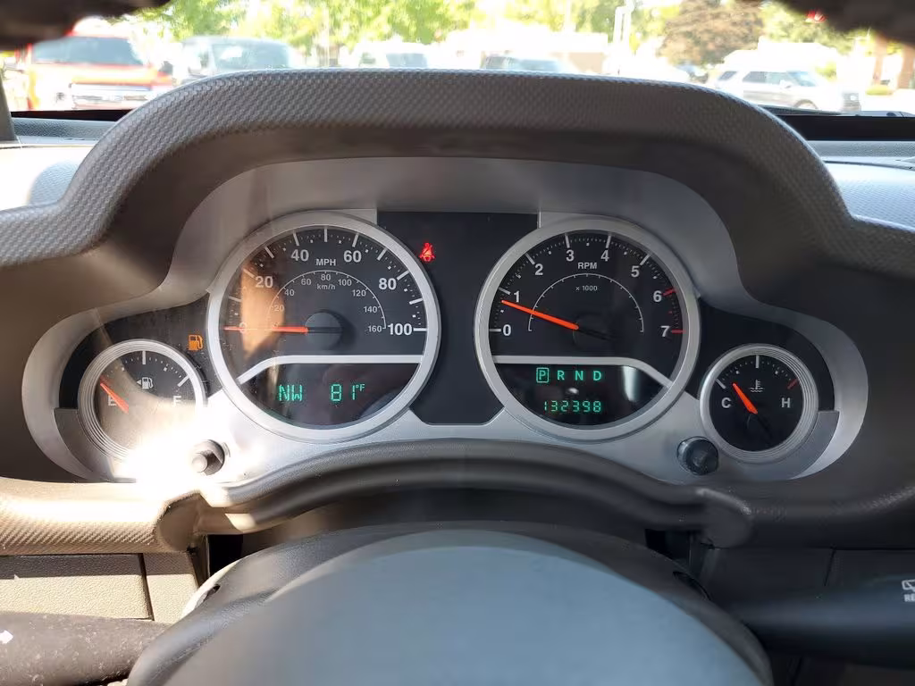 2010 Jeep Wrangler - 1J4BA6D15AL137117 - Image #12
