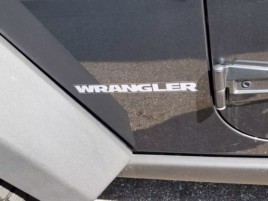2010 Jeep Wrangler - 1J4BA6D15AL137117 - Image #20