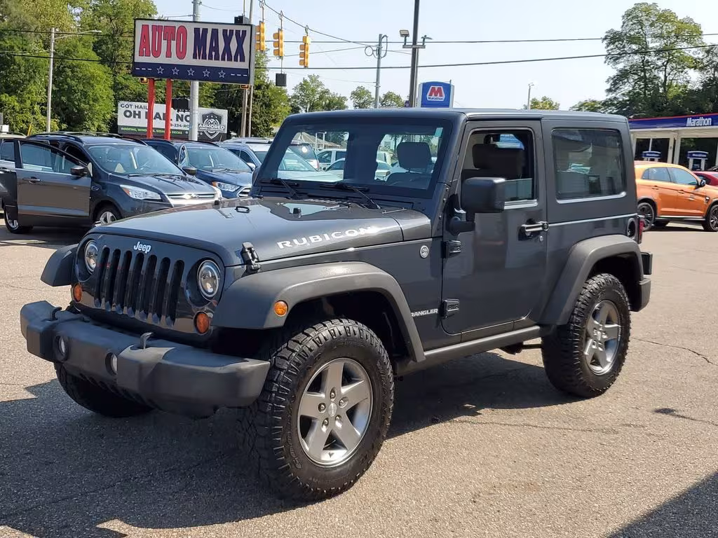 2010 Jeep Wrangler - 1J4BA6D15AL137117 - Image #4