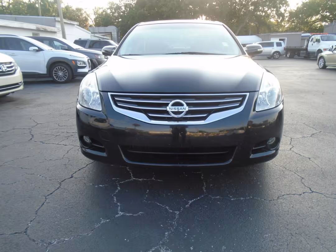 2010 Nissan Altima - 1N4AL2AP7AC136411 - Image #1