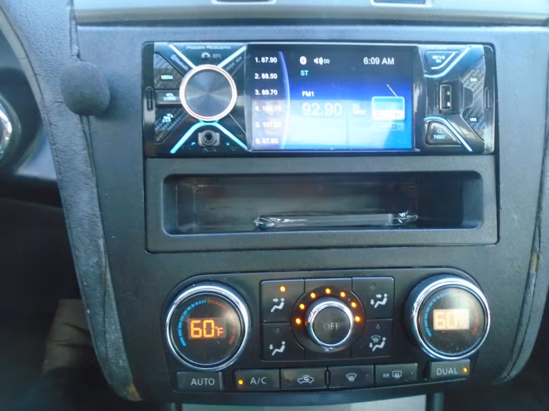 2010 Nissan Altima - 1N4AL2AP7AC136411 - Image #14