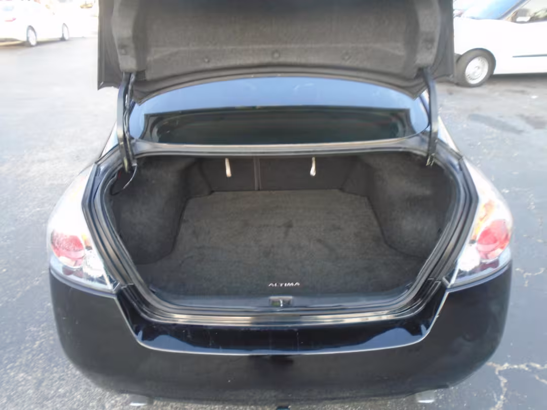 2010 Nissan Altima - 1N4AL2AP7AC136411 - Image #7