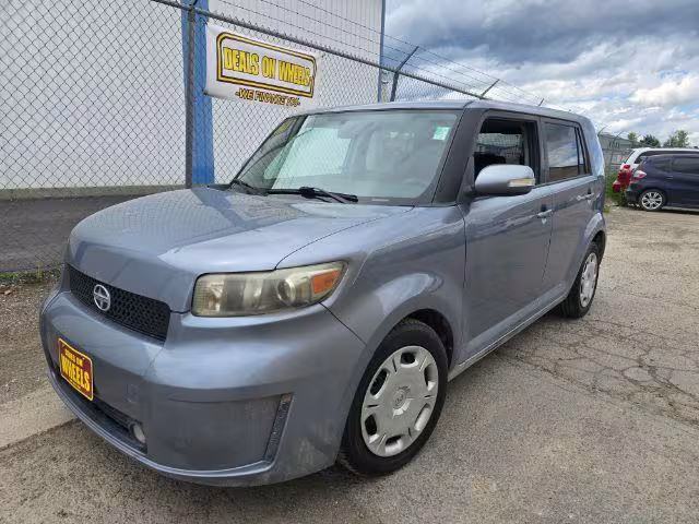 2010 Scion xB - JTLZE4FE5A1107838 - Image #2
