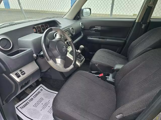 2010 Scion xB - JTLZE4FE5A1107838 - Image #6
