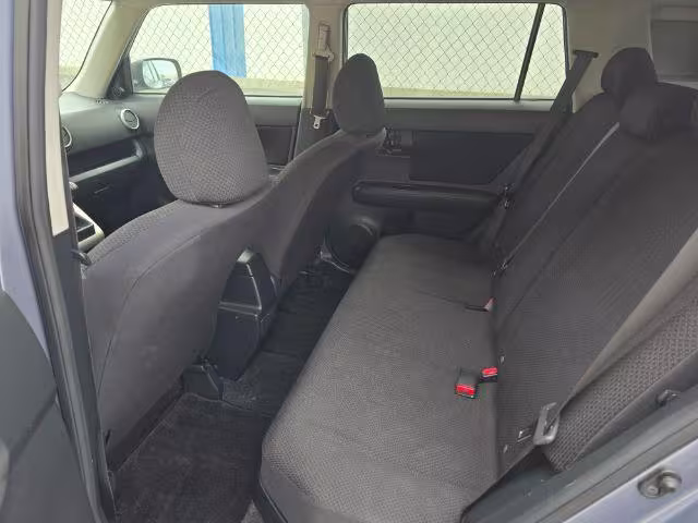 2010 Scion xB - JTLZE4FE5A1107838 - Image #7