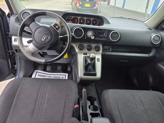 2010 Scion xB - JTLZE4FE5A1107838 - Image #8