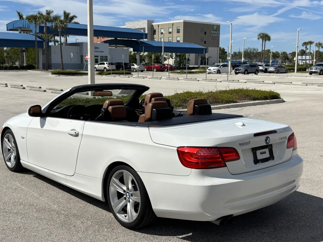2011 BMW 328 - WBADW7C54BE545816 - Image #14
