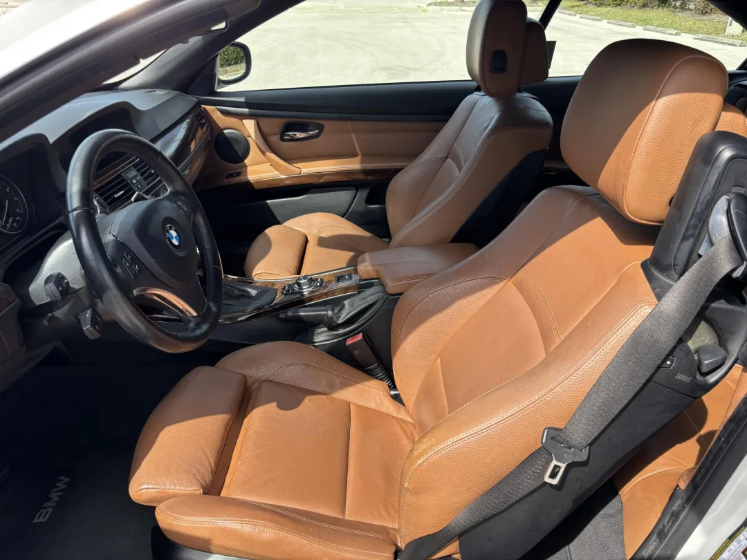 2011 BMW 328 - WBADW7C54BE545816 - Image #20